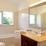 Laranjal Dom wakacyjny Mexilhoeira Grande